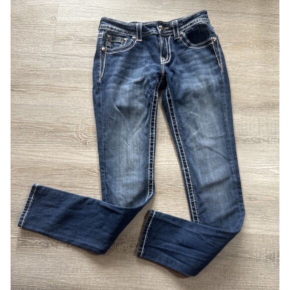 Miss Me Winged Cross Embroidered Pocket Low Rise Skinny Jeans Size 27  (27x31) - Picture 8 of 10